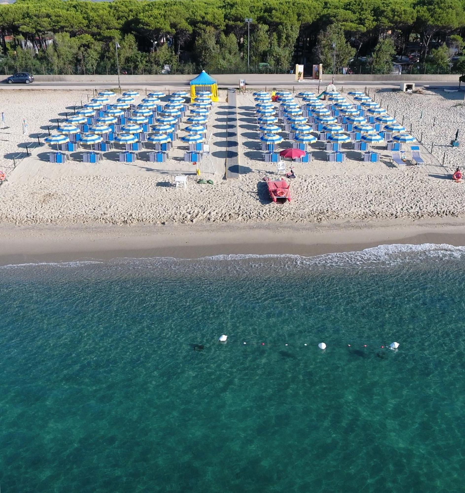 Villaggio Camping Lungomare Cropani Esterno foto