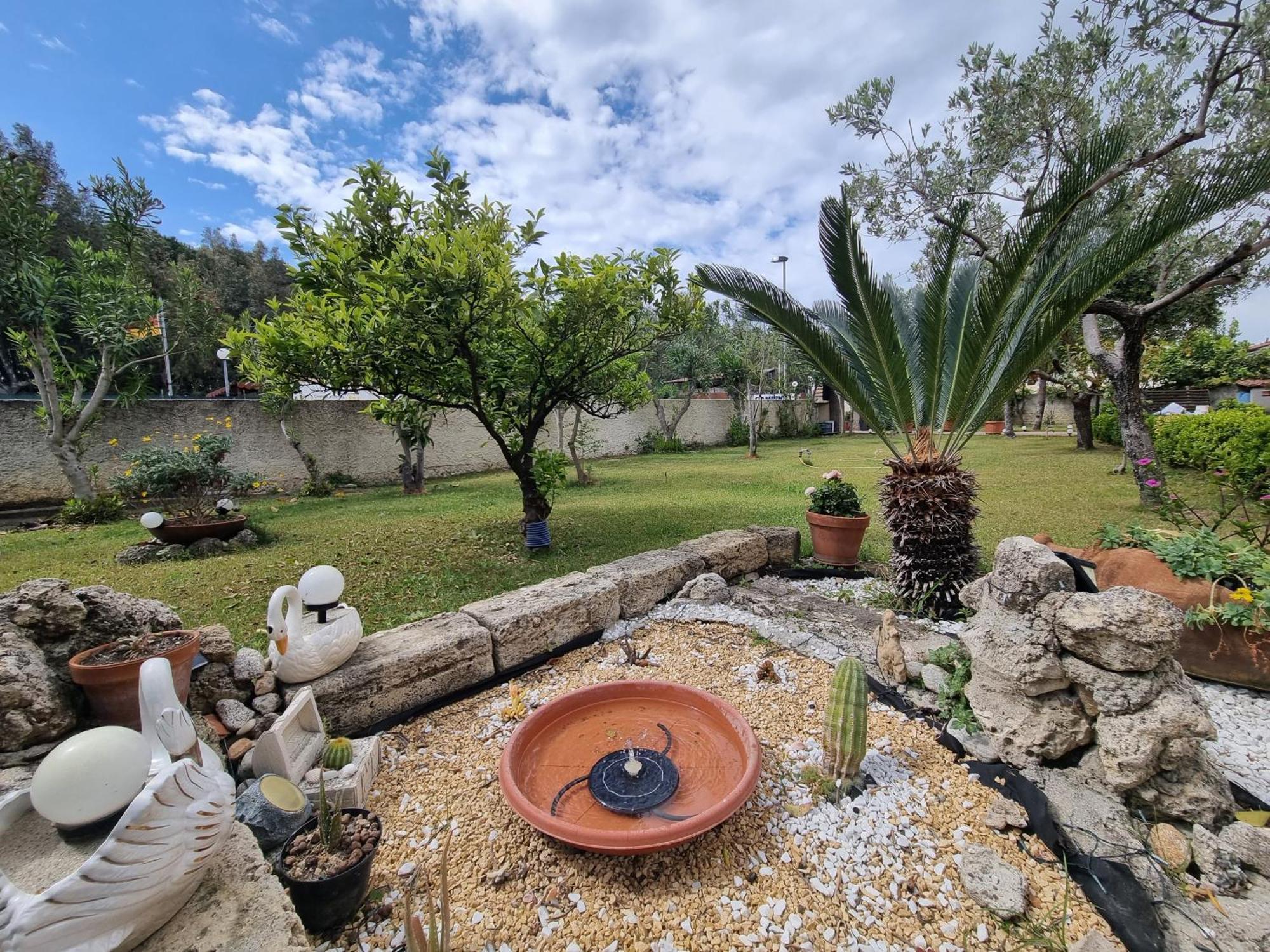 Villaggio Camping Lungomare Cropani Esterno foto