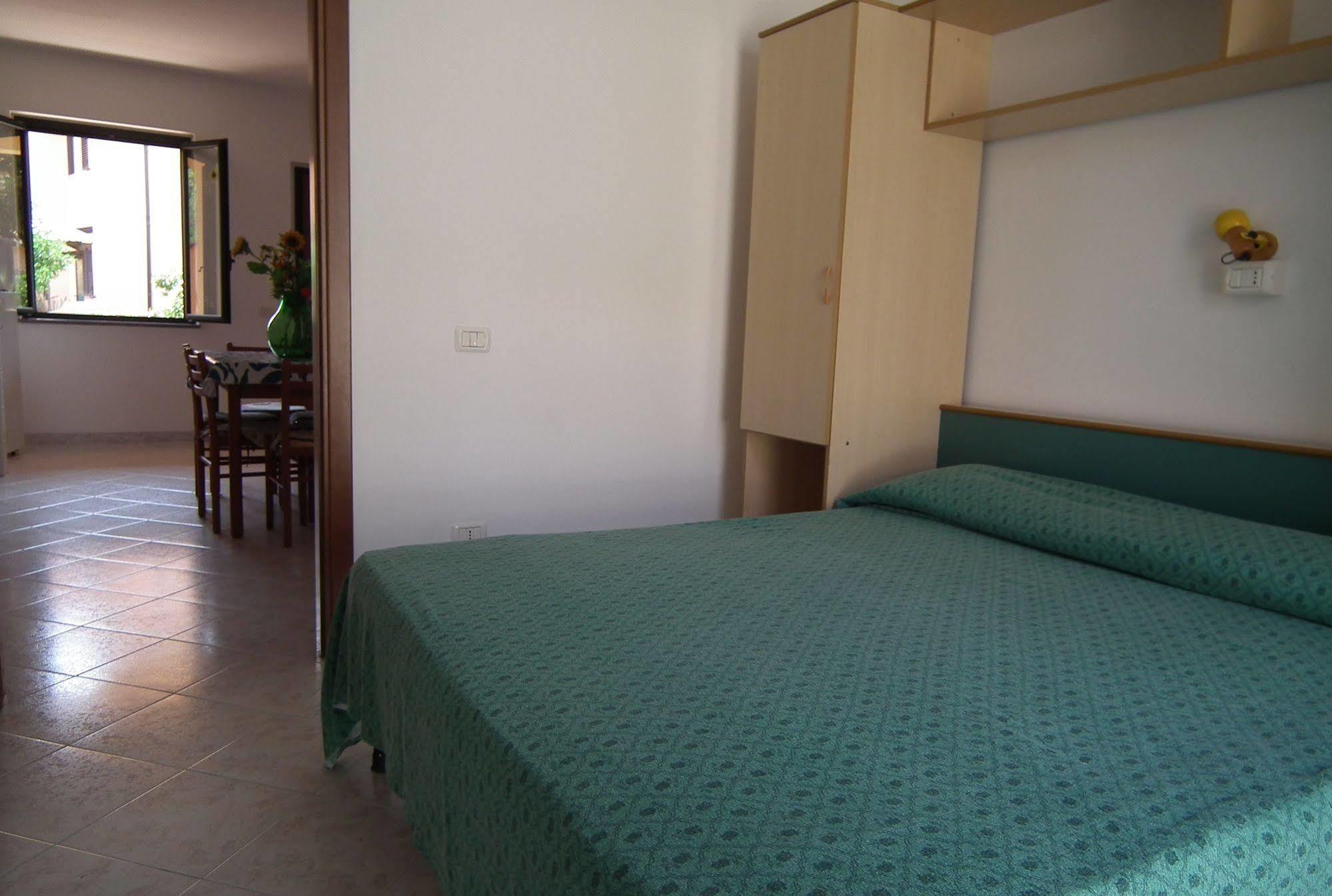 Villaggio Camping Lungomare Cropani Esterno foto