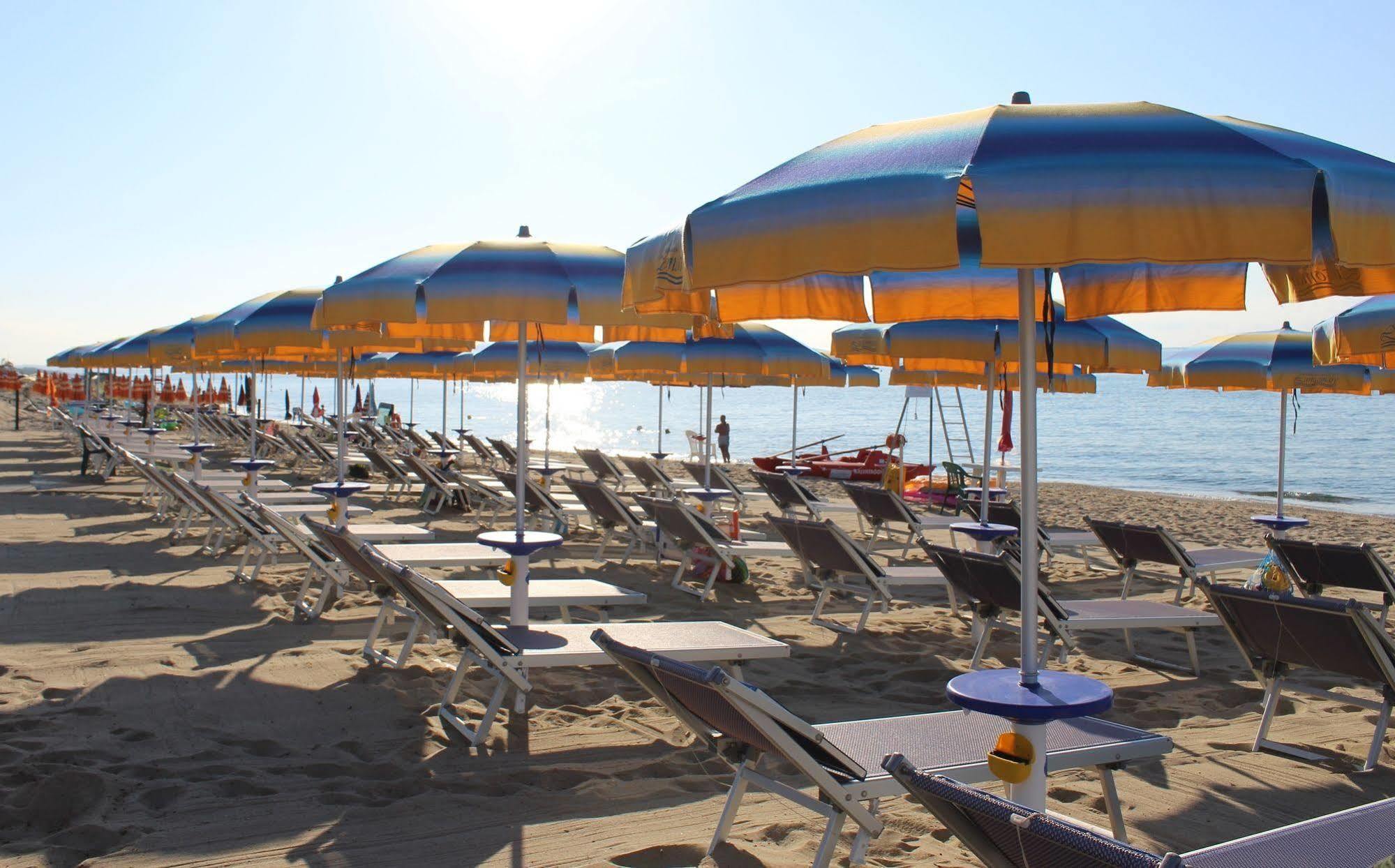 Villaggio Camping Lungomare Cropani Esterno foto